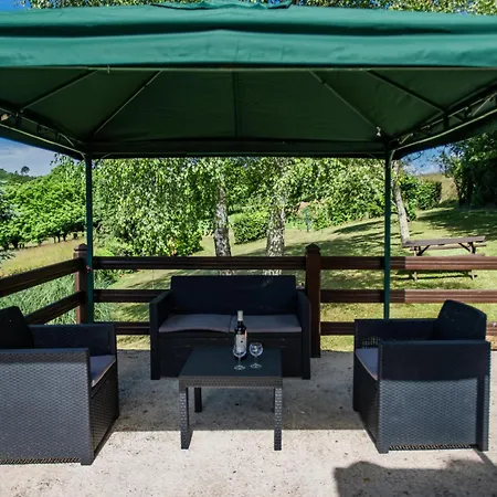 Les Terrasses Holiday home