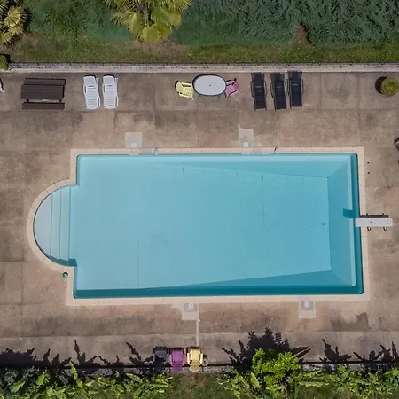 Les Terrasses Holiday home *